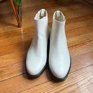 Everlane Modern Utility Leather White Boot - New